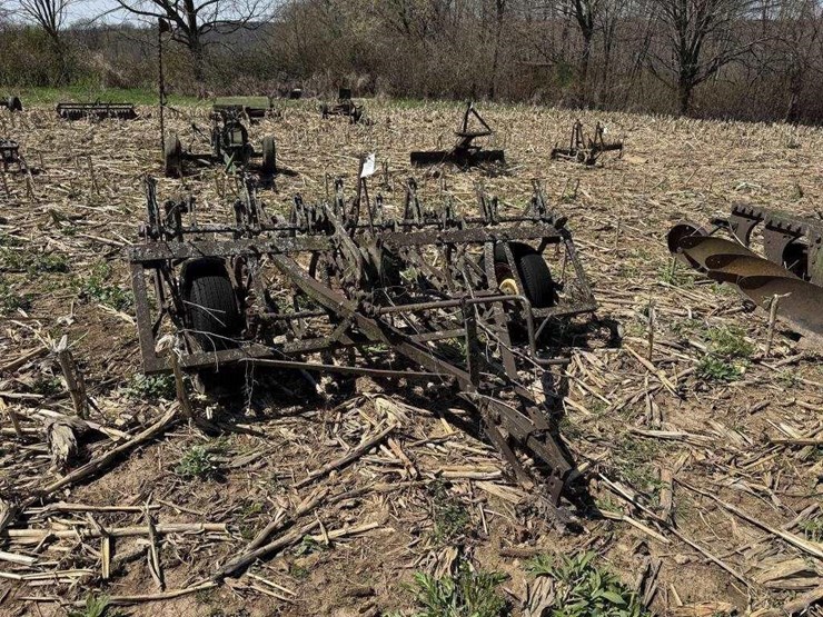 john-deere-quack-digger-image-1