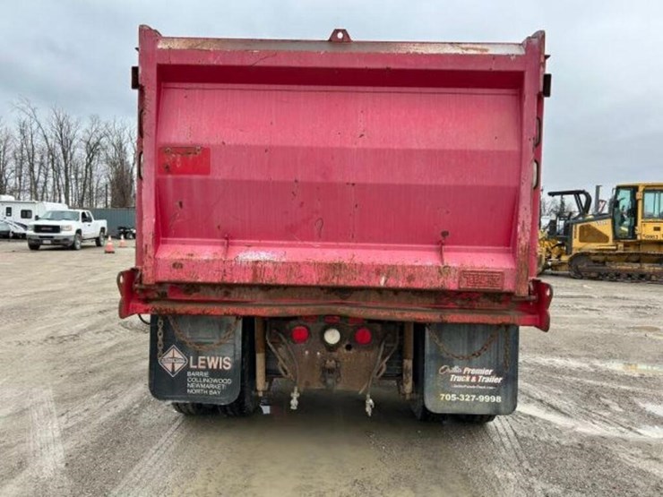 2001-international-4900-image-6