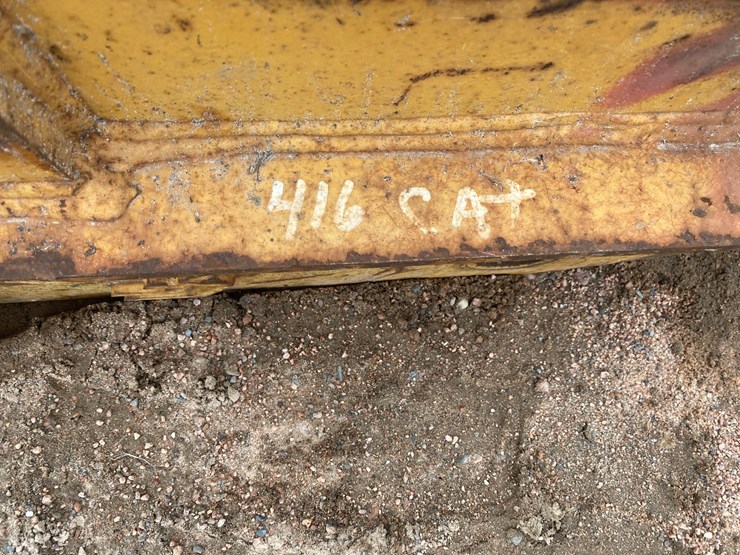 caterpillar-416-image-5