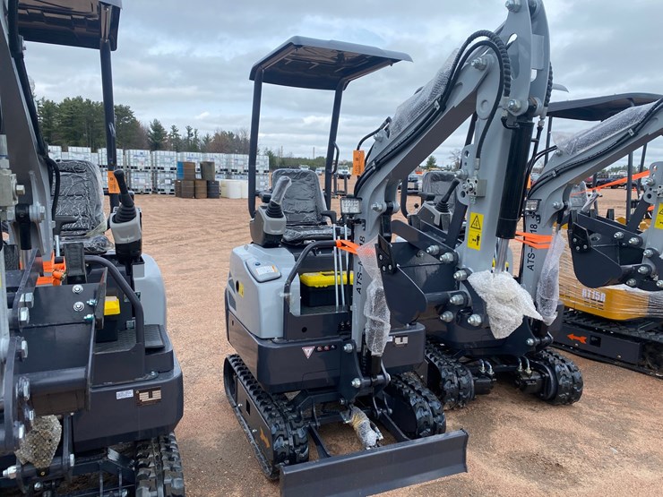 #5544-•-new-ats-me18-mini-excavator-image-2
