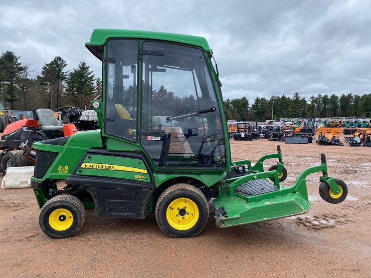 2018-john-deere-1550-image-4