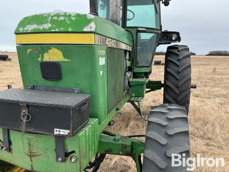 1982-john-deere-4240-image-9