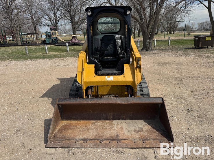 2020-caterpillar-259d-image-2