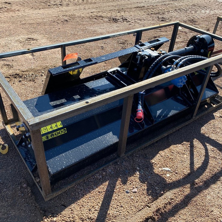 #4084 • Mower King 70" Hydraulic Flail Mower Attachment