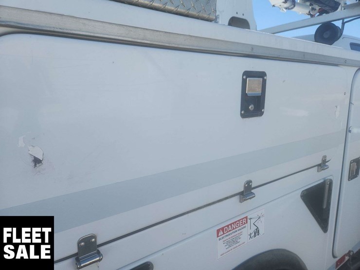 2019-ford-f550-image-41