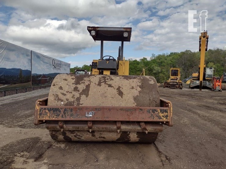1999-caterpillar-cs-563c-image-2