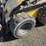 new-holland-l220-image-10