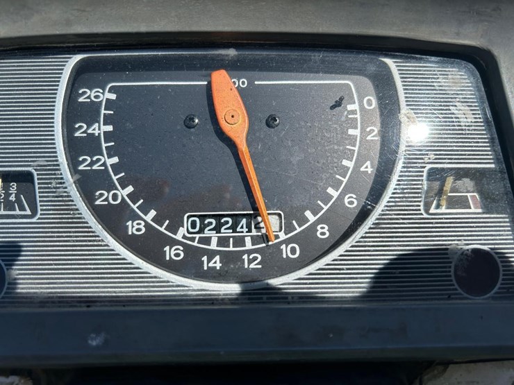 ford-5000-image-23
