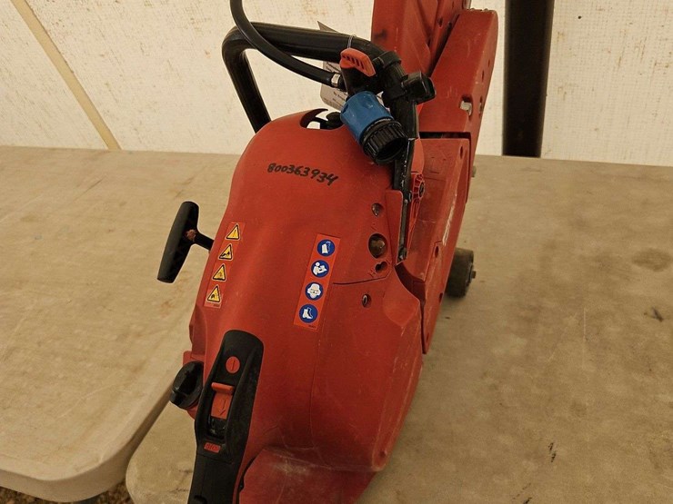 hilti-concrete-saw-condition-unknown-image-4