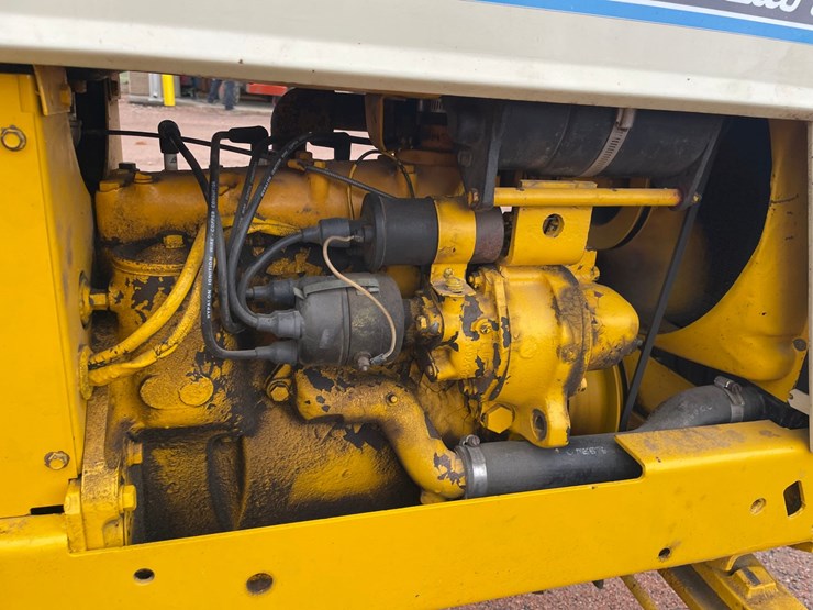 international-cub-lo-boy-image-27