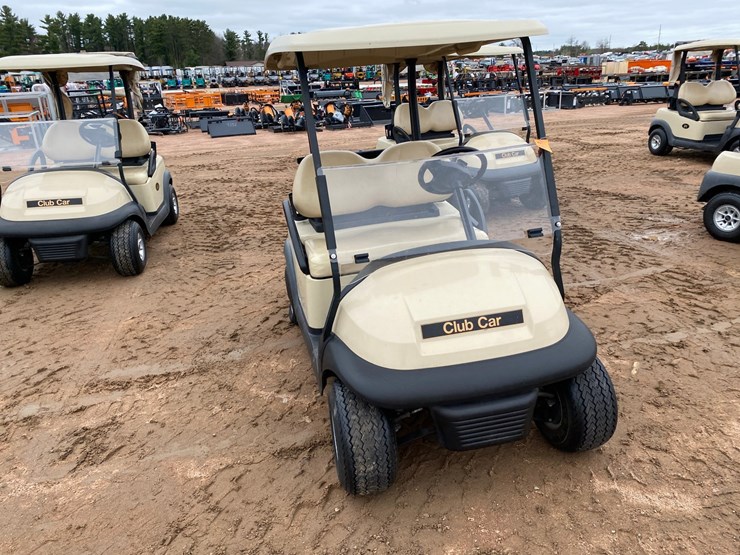 #1579-•-club-car-electric-golf-cart-with-charger-image-3