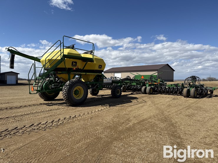 2001-john-deere-1860-image-5