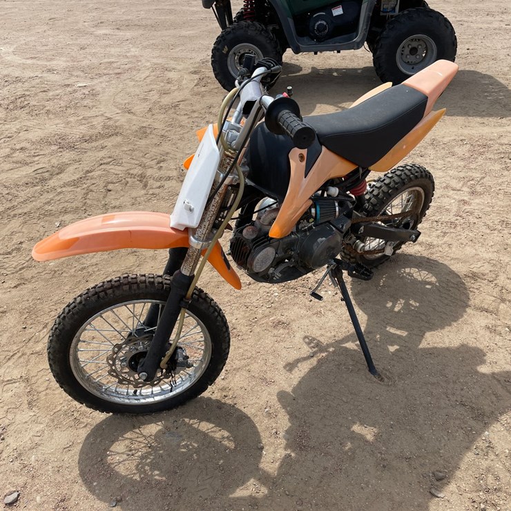#1586 • QIYE Dirt Bike