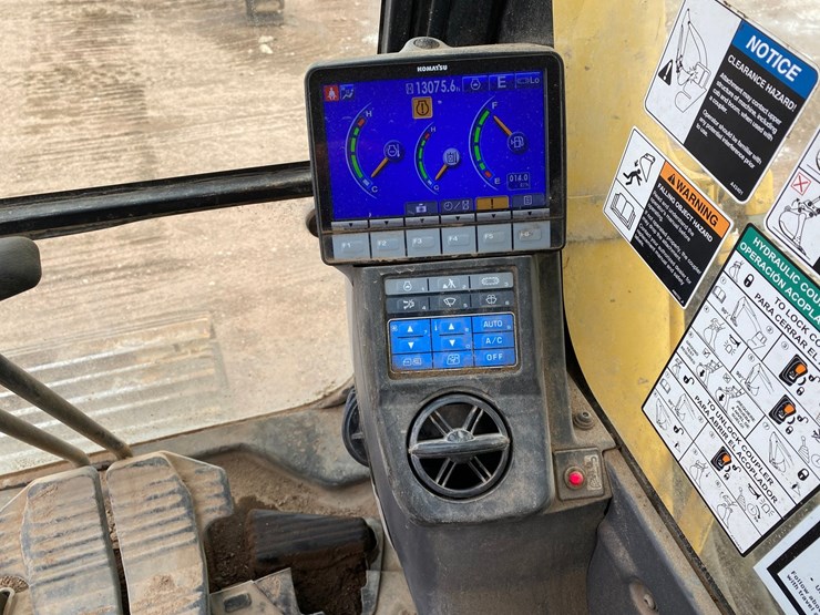 2013-komatsu-pc360-lc-10-image-49