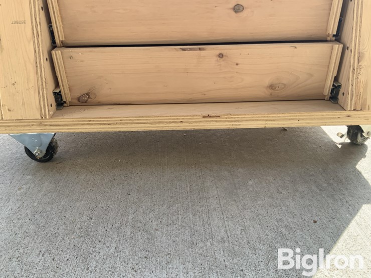 homemade-tool-box-image-11