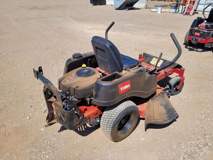 toro-timecutter-ss-4200-zero-turn-mower-image-5