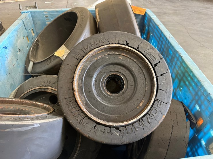 #2045-•-crate-of-forklift-tires-image-4