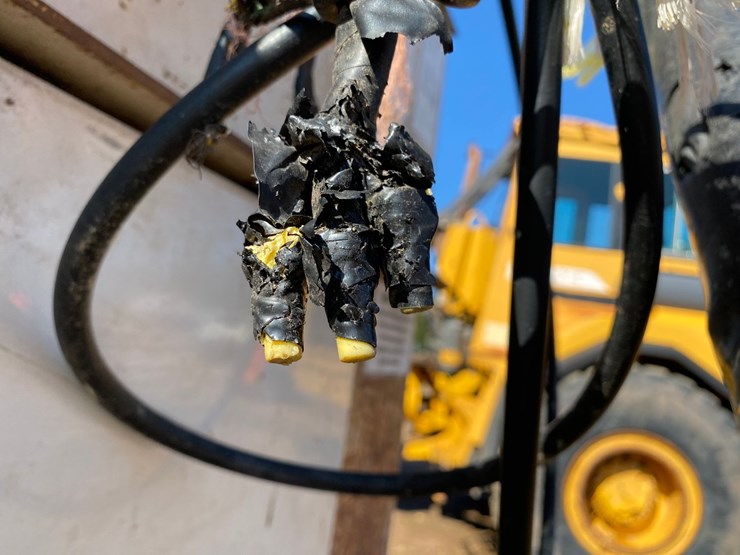 kuhn-knight-8132-image-21