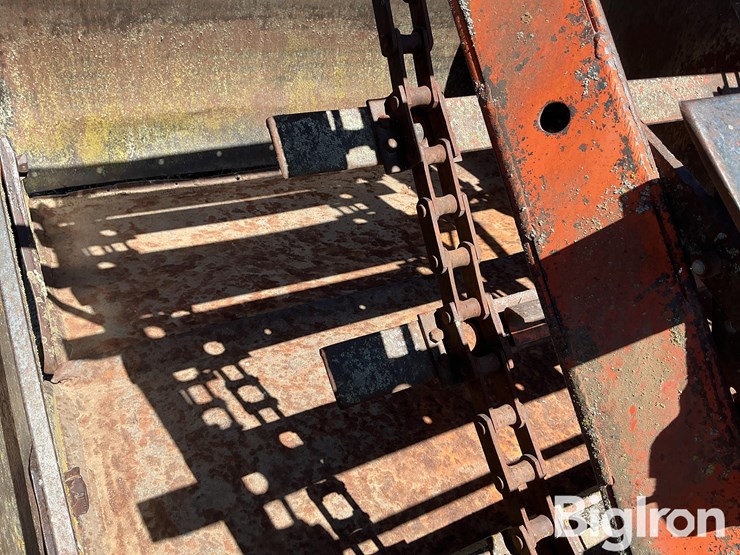 johnson-80b-pull-type-elevating-scraper-image-16