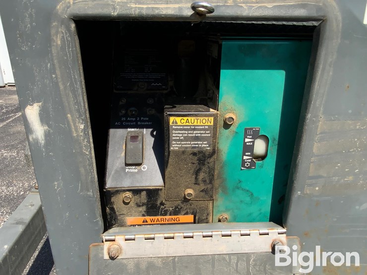 2010-wacker-neuson-e3000-image-11