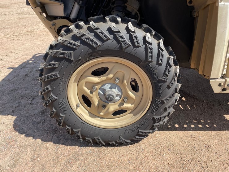 #1594-•-2012-polaris-m12zn8eai-4-wheeler-image-12