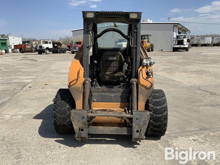 2015-case-sr210-image-2