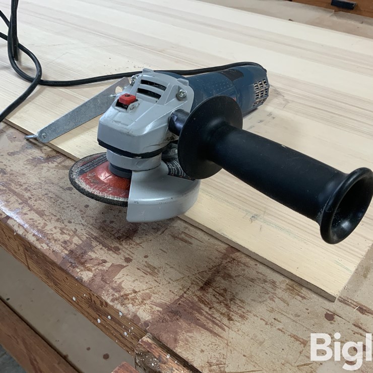 Bosch GWS8-45 Angle Grinder