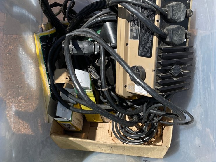 john-deere-7200-image-58