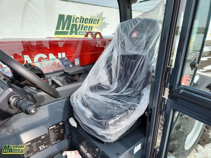 2025-magni-th-3.6-3000-kg-telehandlers-image-14