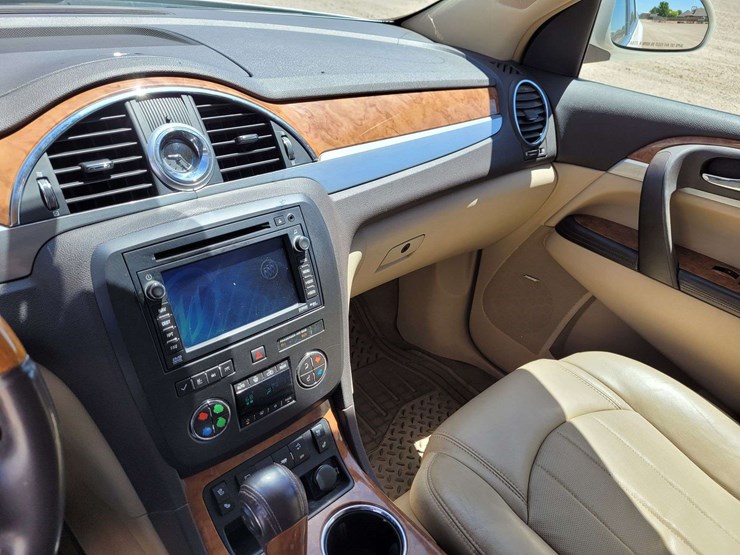 2009-buick-enclave-cxl-image-14