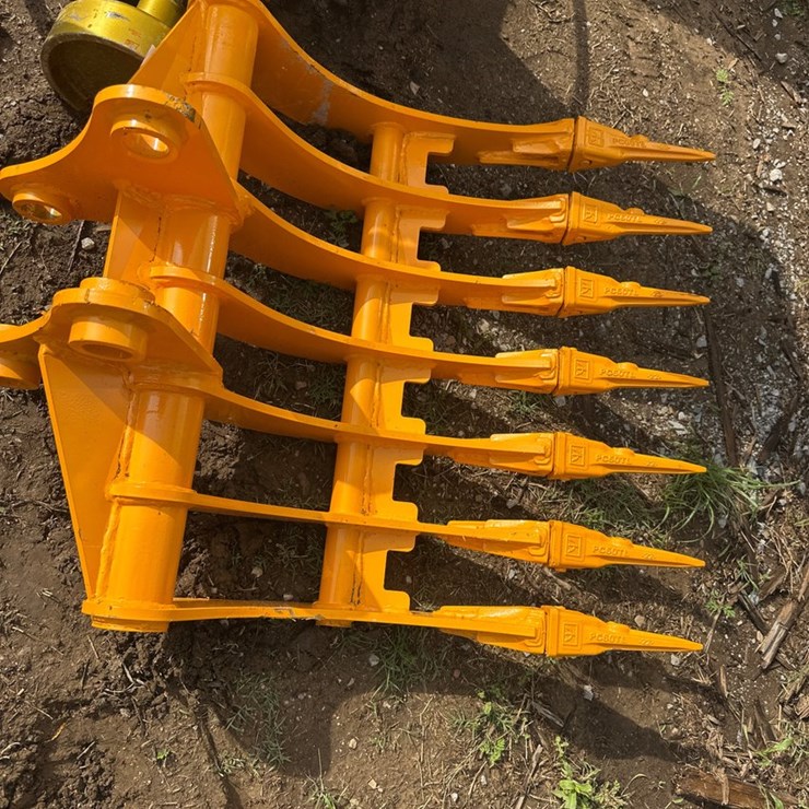 CATERPILLAR 305