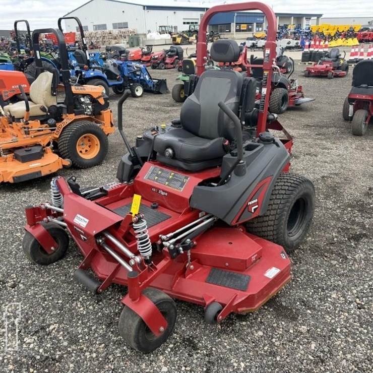 2023 FERRIS ISX3300BVE4072SS