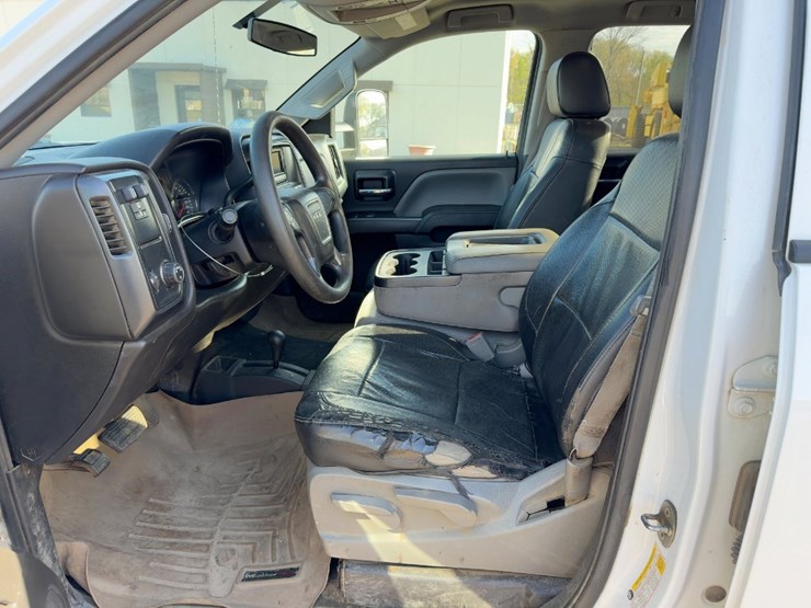 2014-gmc-sierra-1500-image-18