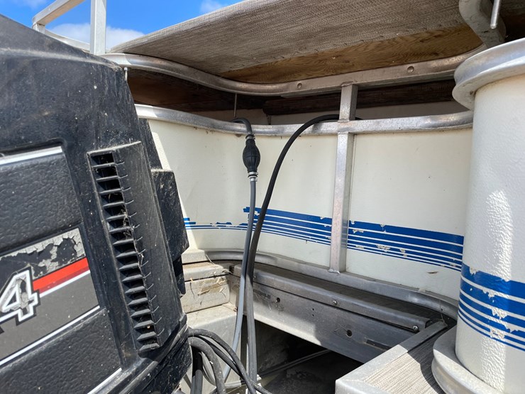 #1576-•-1990-tmc-30'-pontoon-boat-(no-title)-image-36