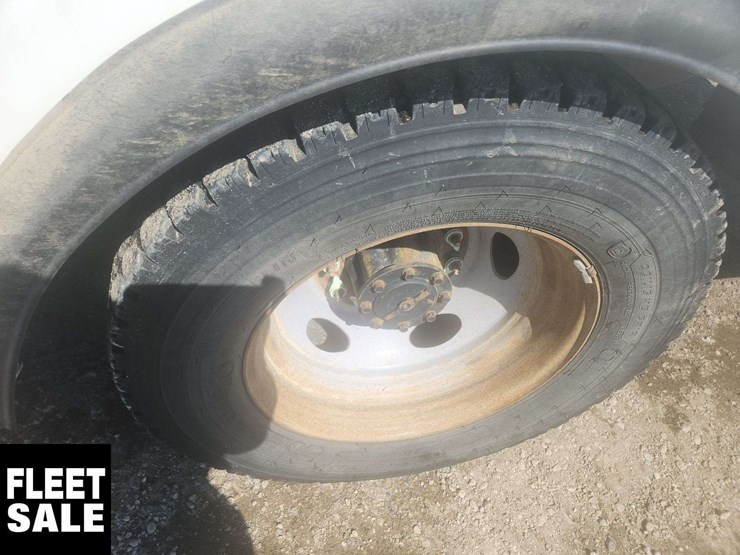 2019-ford-f550-image-35