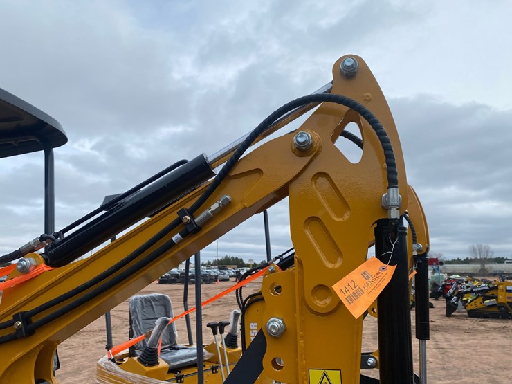 #5540-•-new-ats-rt15r-mini-excavator-image-5