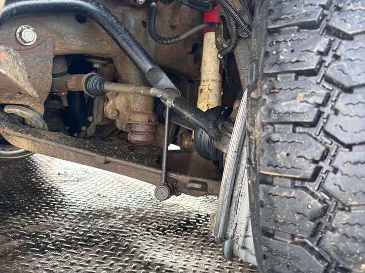 2023-gmc-sierra-2500hd-image-5