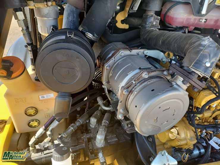 2021-caterpillar-907m-image-16