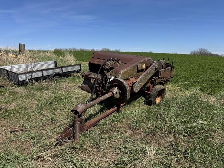 new-holland-super-68-image-3