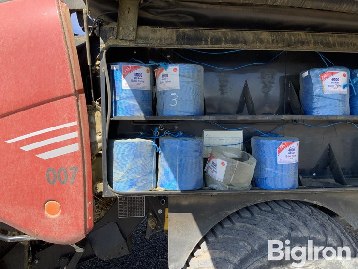2018-case-ih-lb434-image-19