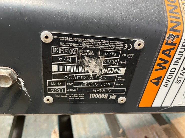 bobcat-post-hole-digger-image-4