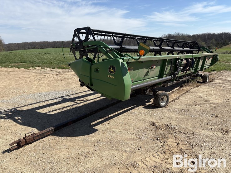 2010-john-deere-630f-image-7