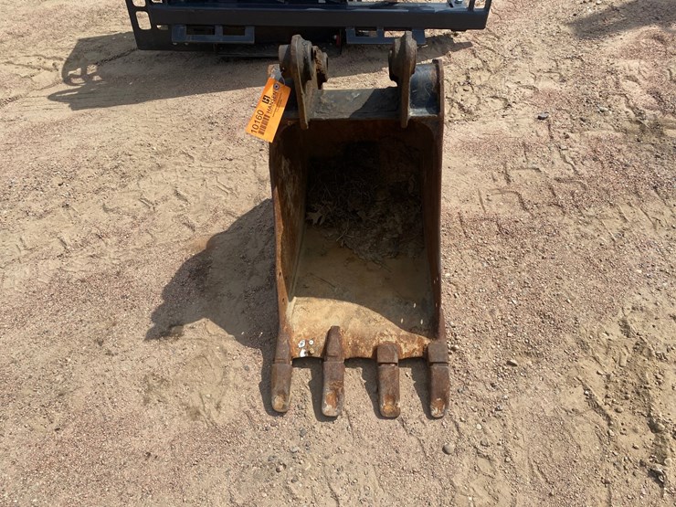 caterpillar-305-image-2