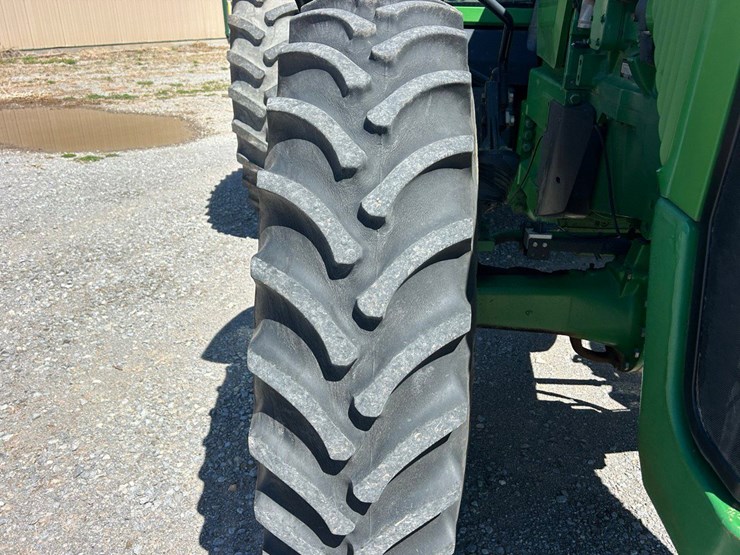 1996-john-deere-8200-image-8