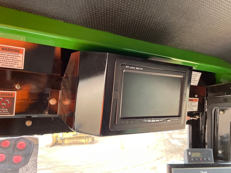 2017-gyro-trac-gt35-image-63