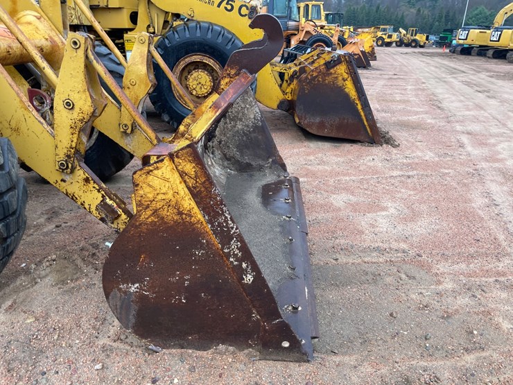 1979-caterpillar-930-image-10