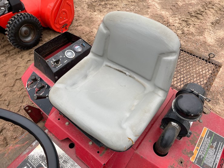 #1548-•-toro-sand-pro-5000-sand-leveler-image-14