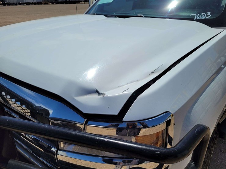 2016-chevrolet-silverado-2500-image-22