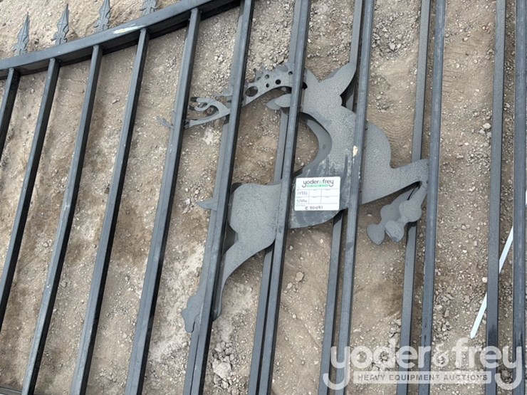 unused-sklp-14'-bi-parting-wrought-iron-gate-image-6