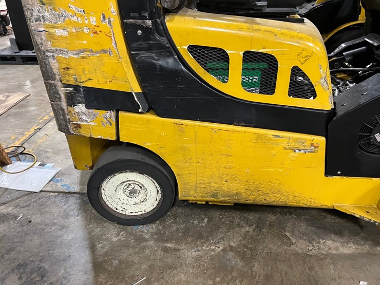 #2006-•-yale-5800-lb.-forklift-(non-operational)-image-4